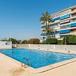 Апартаменты Blue Marina Торевьиа