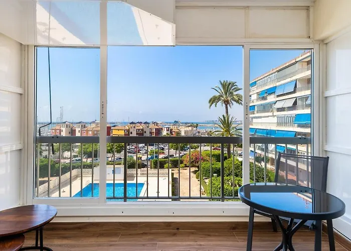 Blue Marina Apartment *